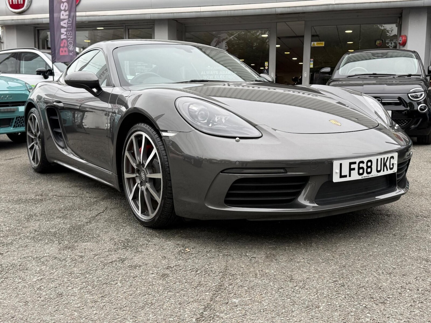 Used Porsche Other 2018 for sale - 76180133: Photo 12