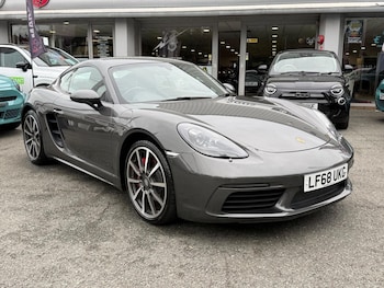 Used Porsche Other 2018 for sale - 76180133: Photo