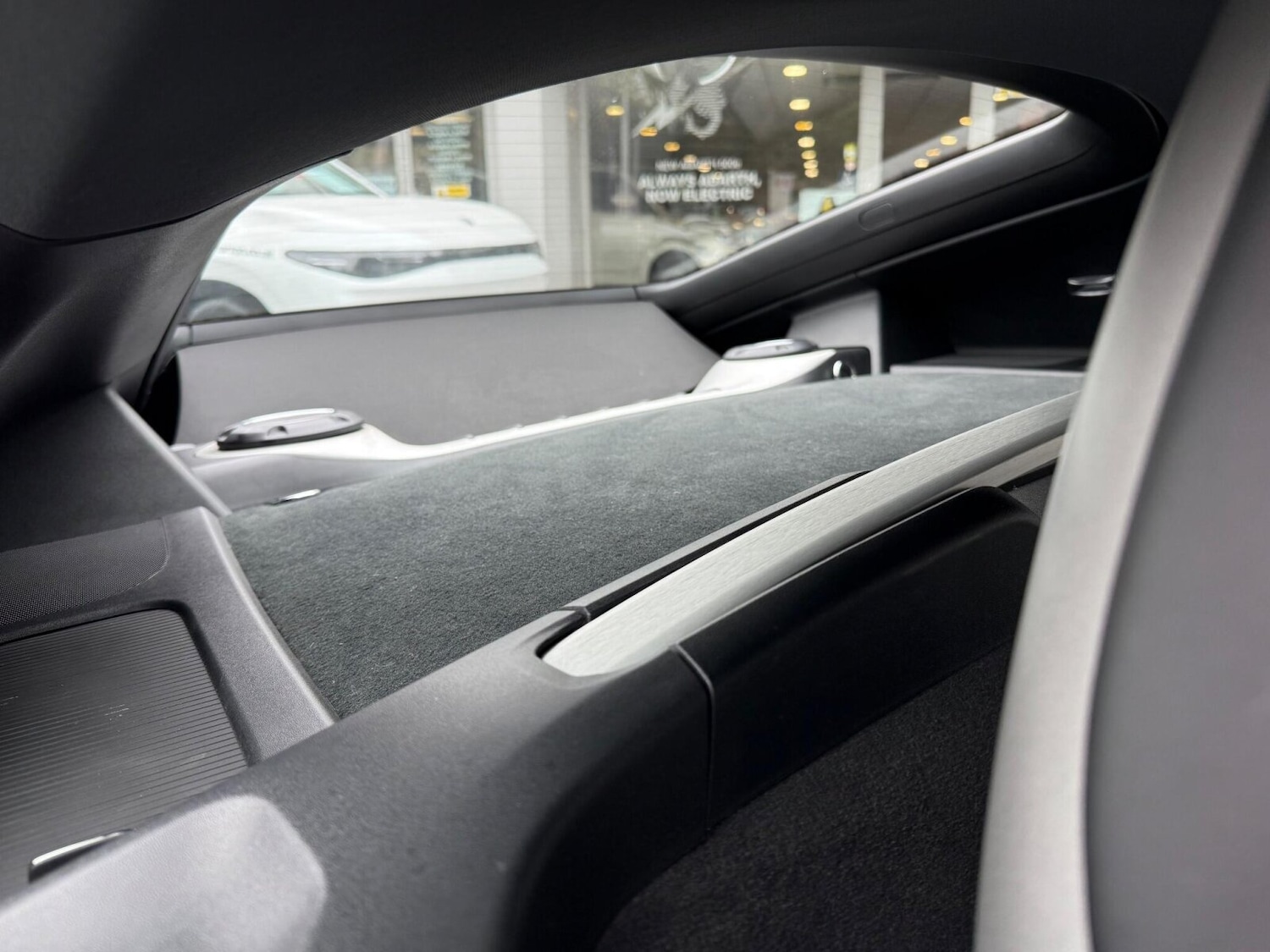 Used Porsche Other 2018 for sale - 76180133: Photo 34