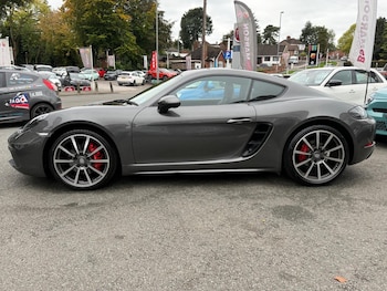 Used Porsche Other 2018 for sale - 76180133: Photo