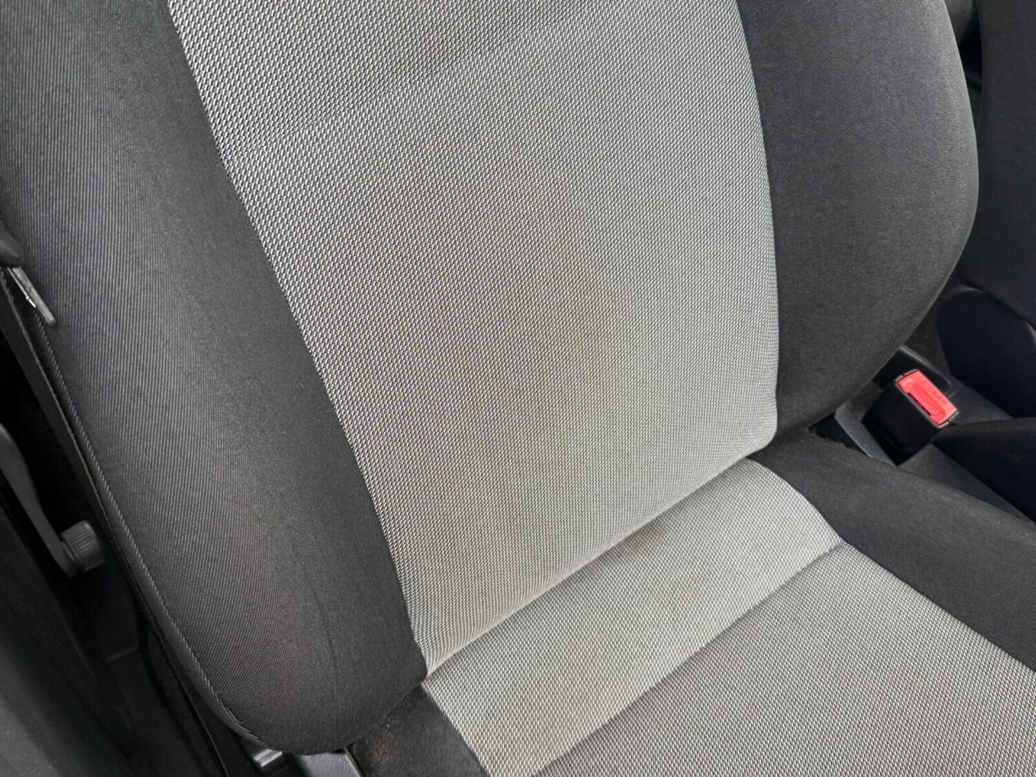 Used Skoda Fabia 2013 for sale - 77745880: Photo 23