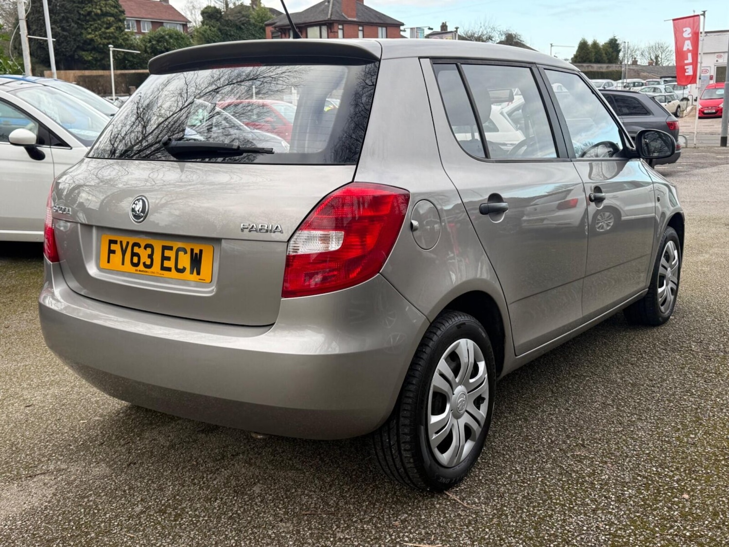 Used Skoda Fabia 2013 for sale - 77745880: Photo 3