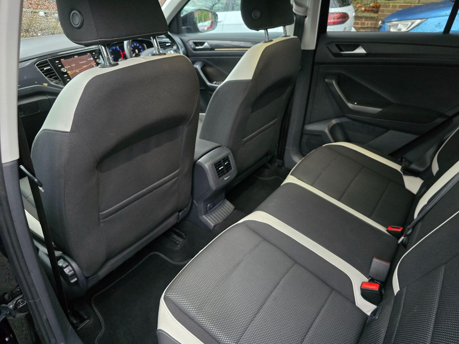 Used Volkswagen T-Roc 2018 for sale - 76780339: Photo 20