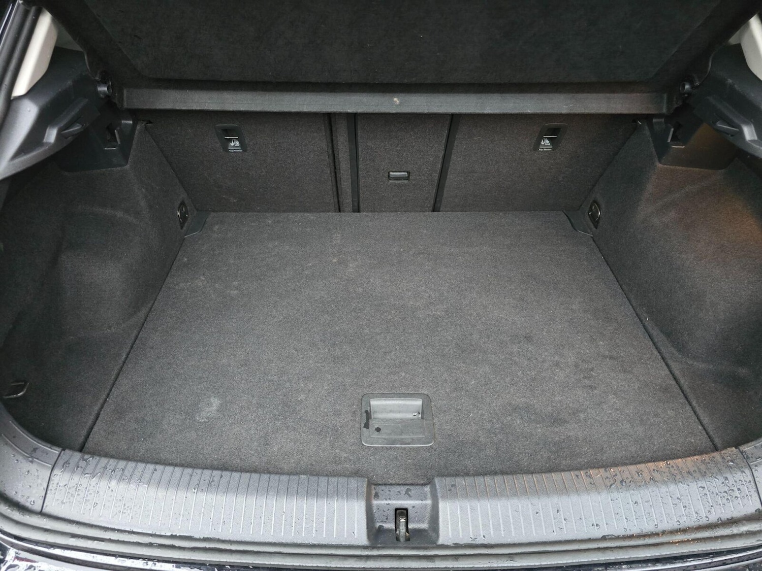 Used Volkswagen T-Roc 2018 for sale - 76780339: Photo 41