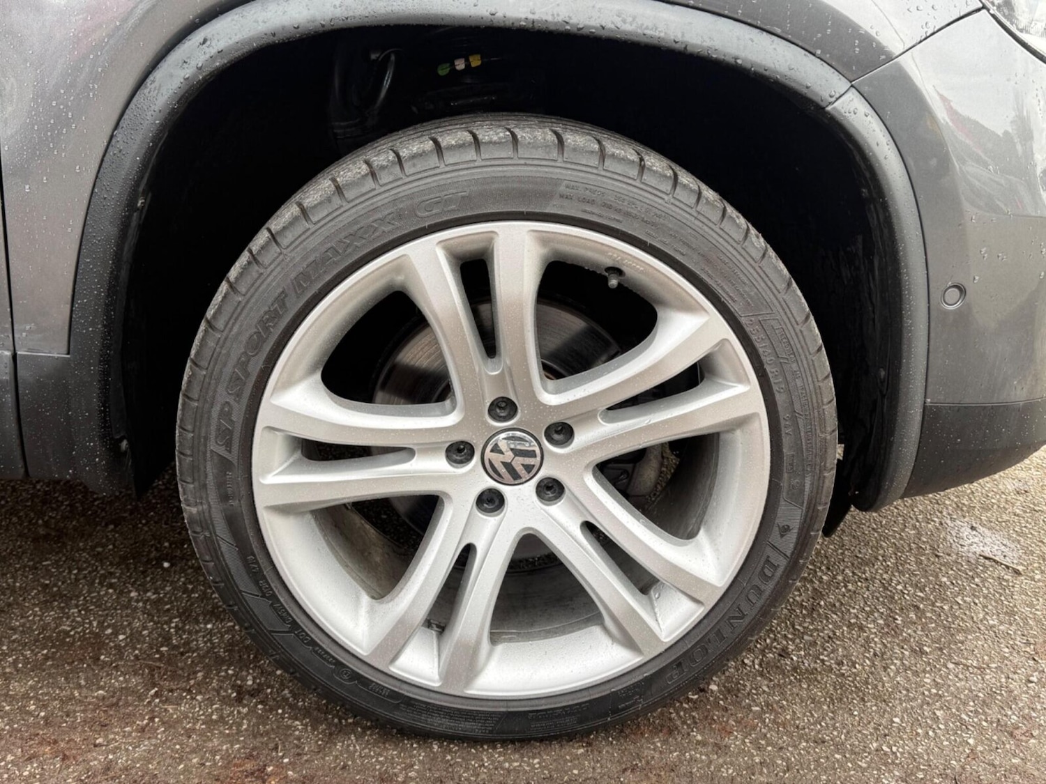 Used Volkswagen Tiguan 2014 for sale - 77449825: Photo 18