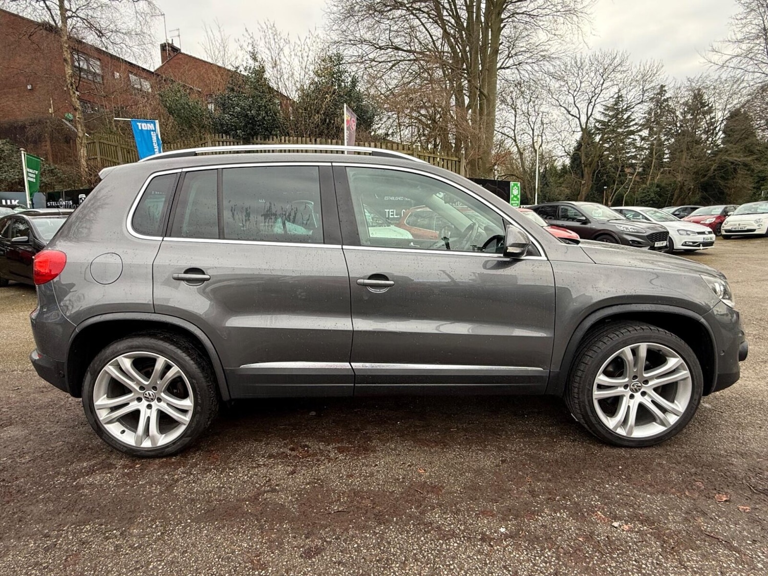 Used Volkswagen Tiguan 2014 for sale - 77449825: Photo 2
