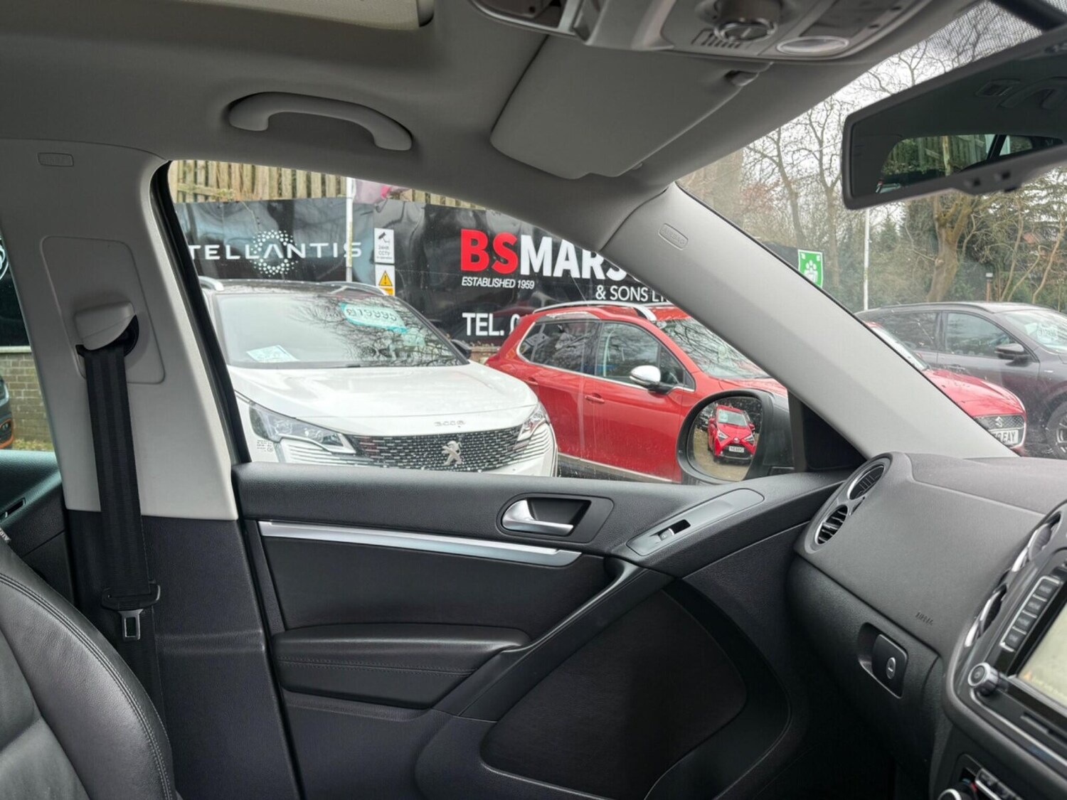 Used Volkswagen Tiguan 2014 for sale - 77449825: Photo 24