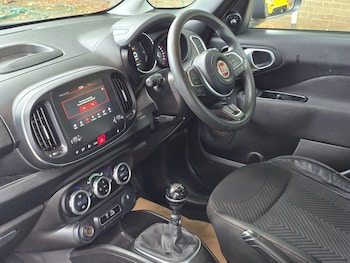 Used Fiat 500L 2018 for sale - 76091965: Photo 3