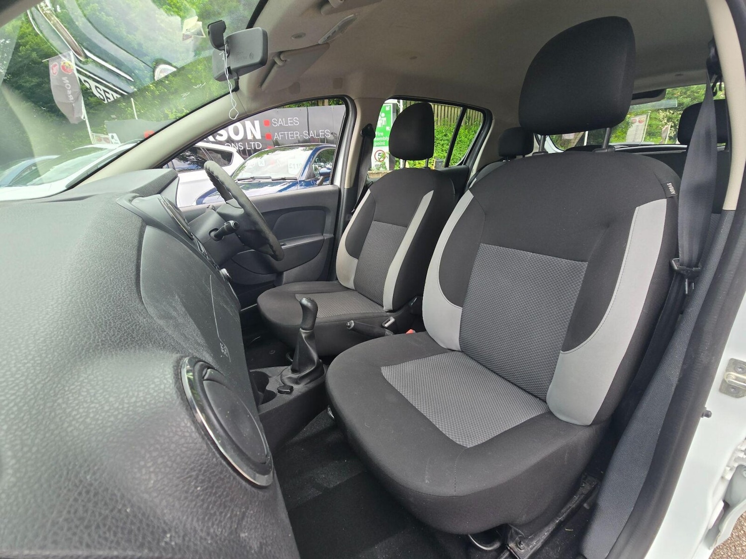 Used Dacia Sandero 2016 for sale - 76375516: Photo 35