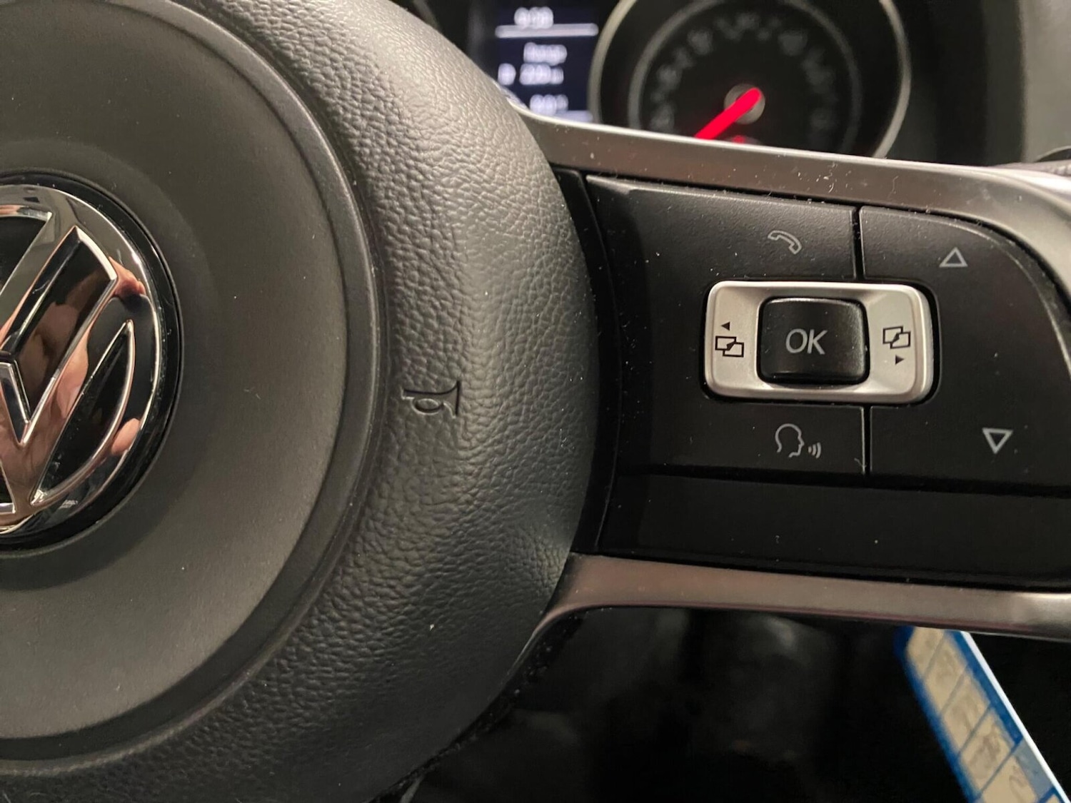 Used Volkswagen Scirocco 2014 for sale - 77893967: Photo 17