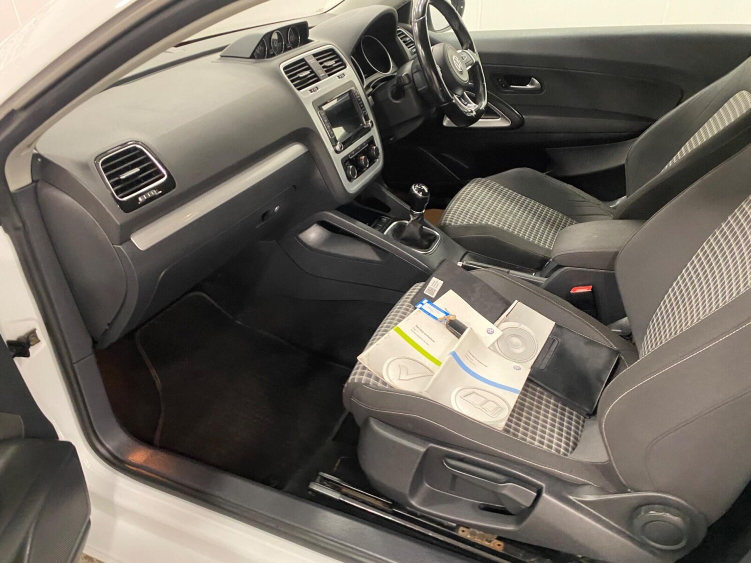 Used Volkswagen Scirocco 2014 for sale - 77893967: Photo 44