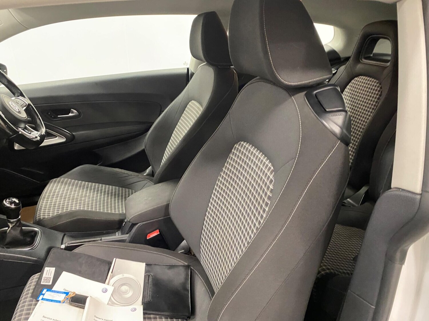 Used Volkswagen Scirocco 2014 for sale - 77893967: Photo 45