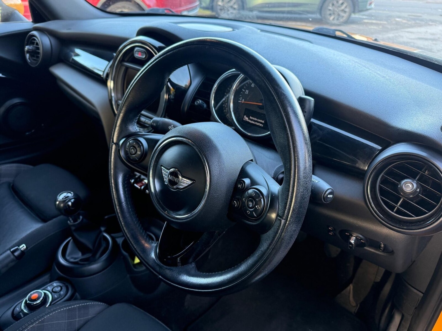 Used MINI Convertible 2016 for sale - 76434786: Photo 17