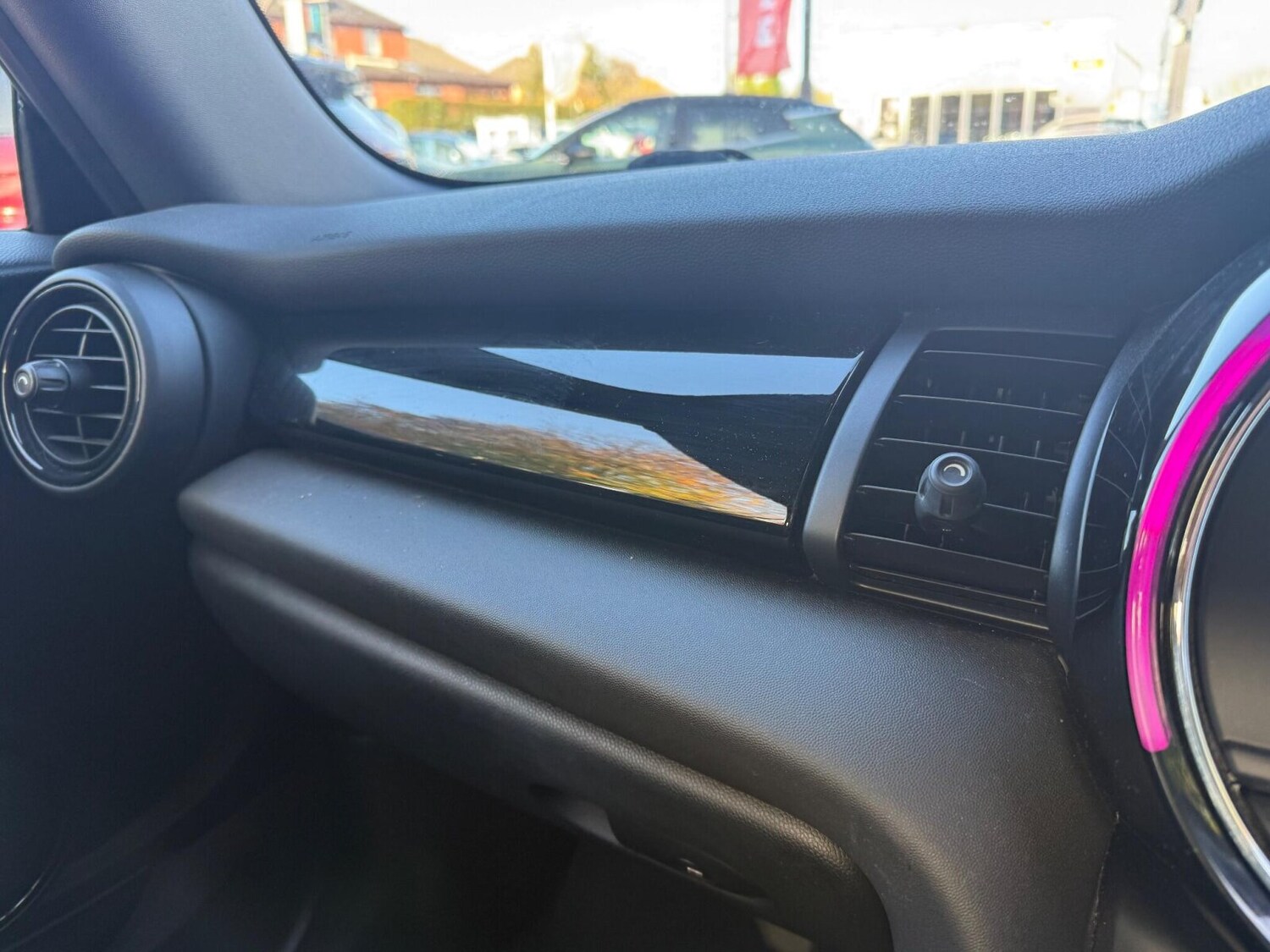 Used MINI Convertible 2016 for sale - 76434786: Photo 28