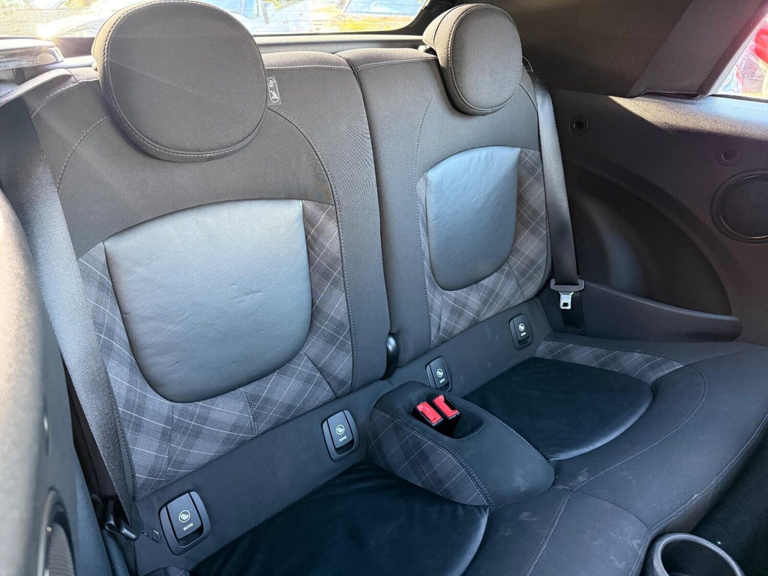 Used MINI Convertible 2016 for sale - 76434786: Photo 42