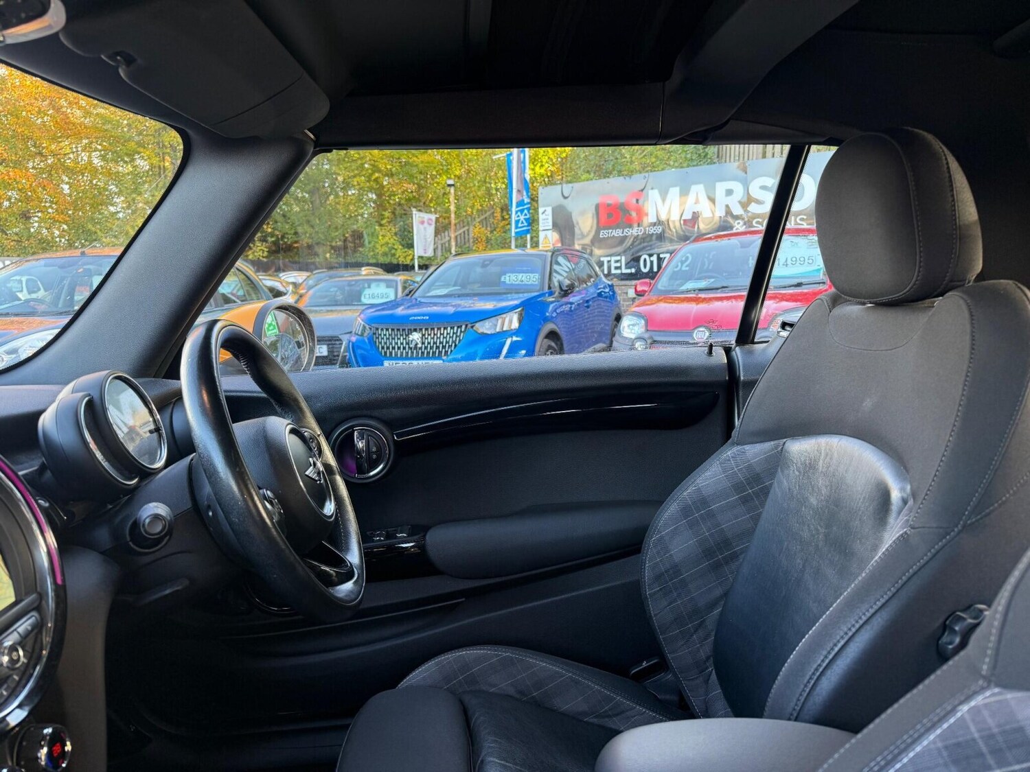 Used MINI Convertible 2016 for sale - 76434786: Photo 46