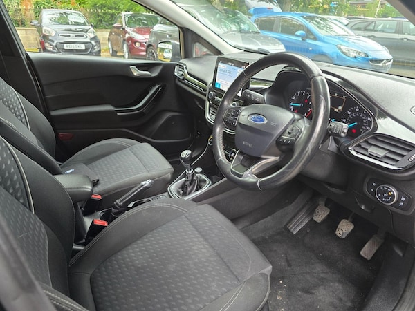 Used Ford Fiesta 2017 for sale - 76092045: Photo 16