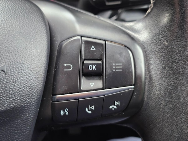 Used Ford Fiesta 2017 for sale - 76092045: Photo 25