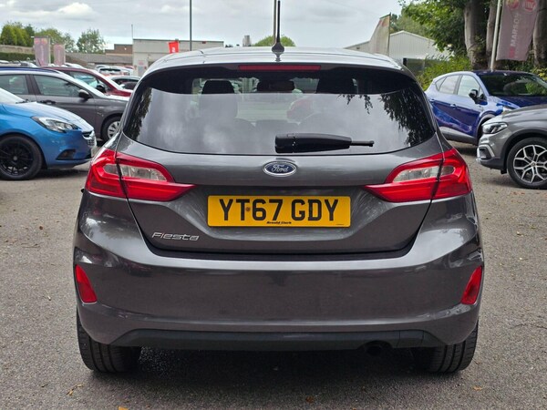 Used Ford Fiesta 2017 for sale - 76092045: Photo 4