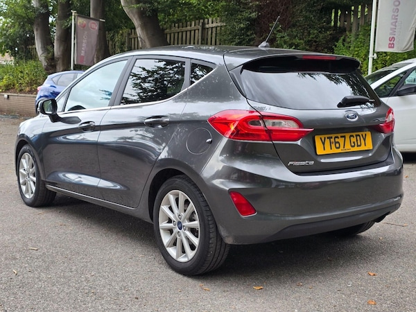 Used Ford Fiesta 2017 for sale - 76092045: Photo 5