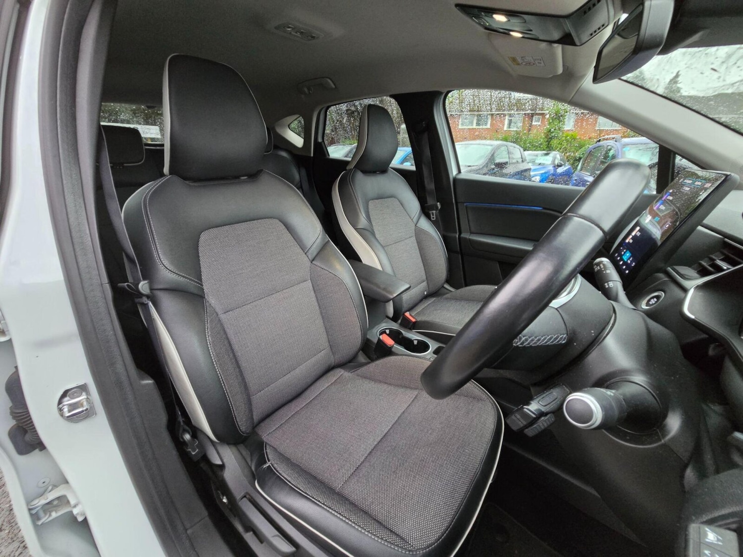 Used Renault Captur 2021 for sale - 77300432: Photo 17