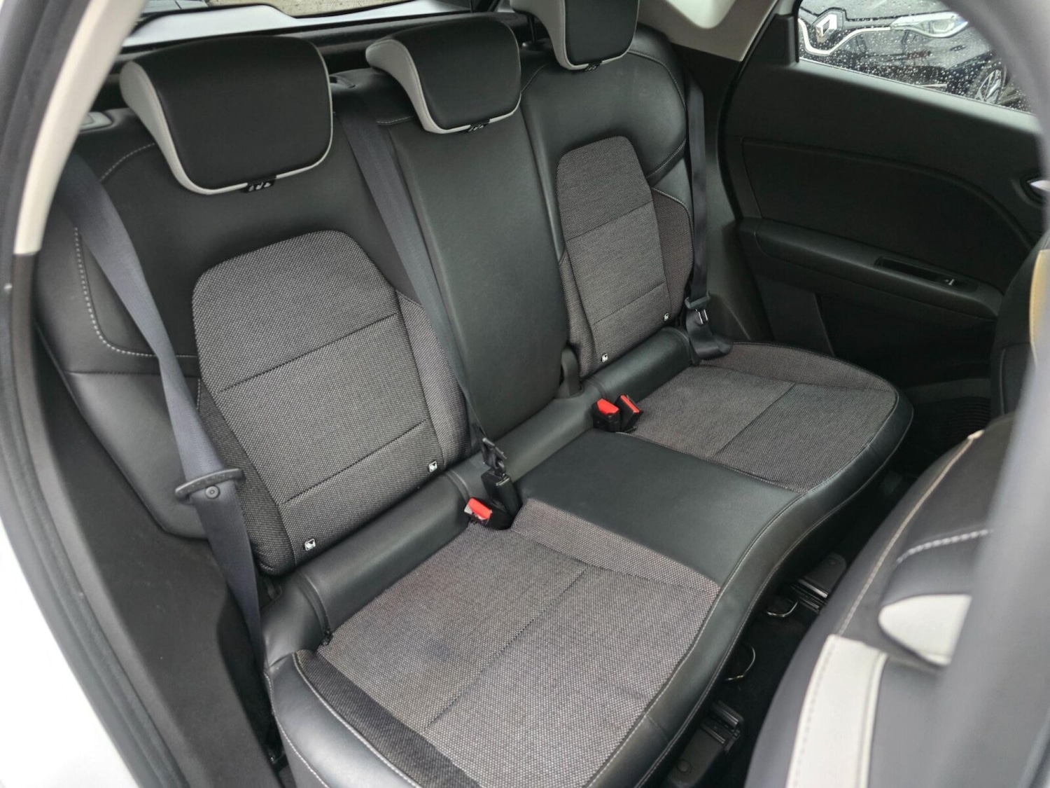 Used Renault Captur 2021 for sale - 77300432: Photo 18