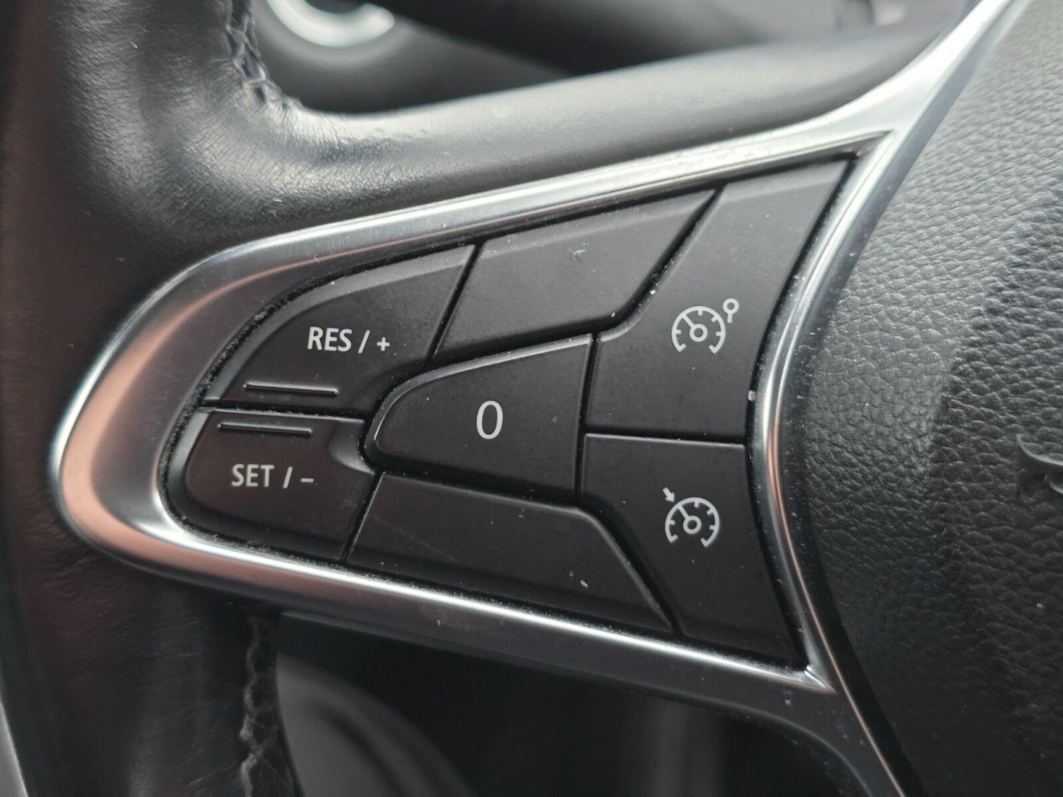 Used Renault Captur 2021 for sale - 77300432: Photo 23