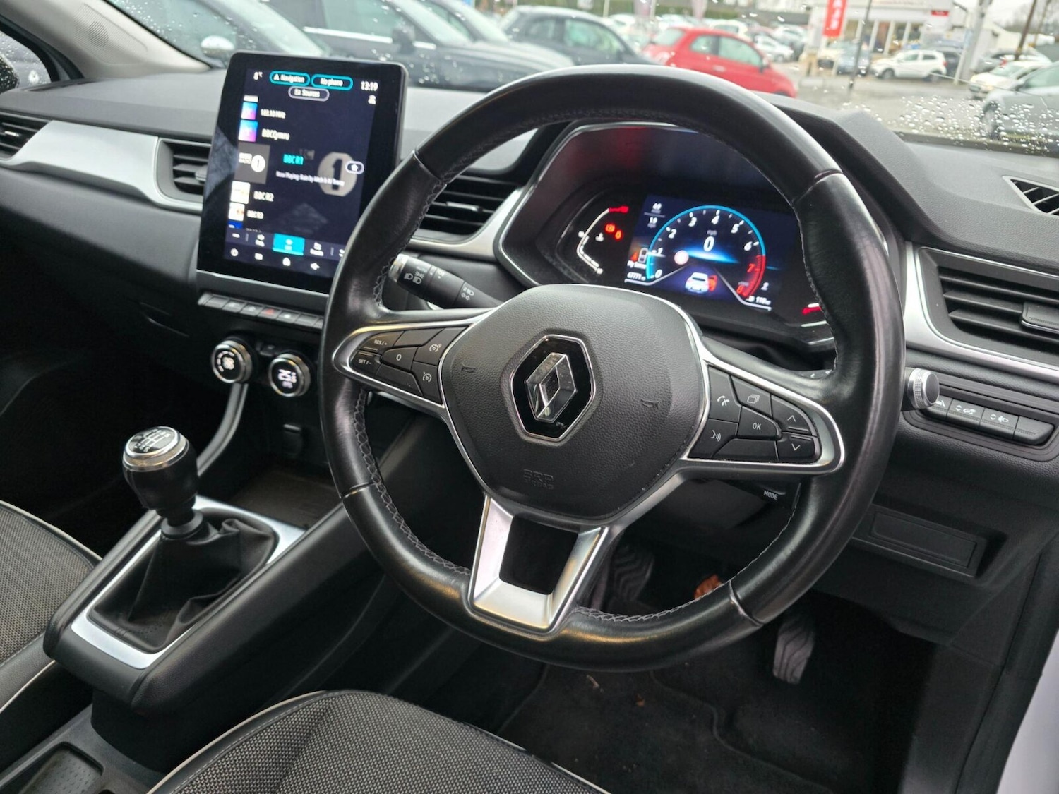 Used Renault Captur 2021 for sale - 77300432: Photo 52