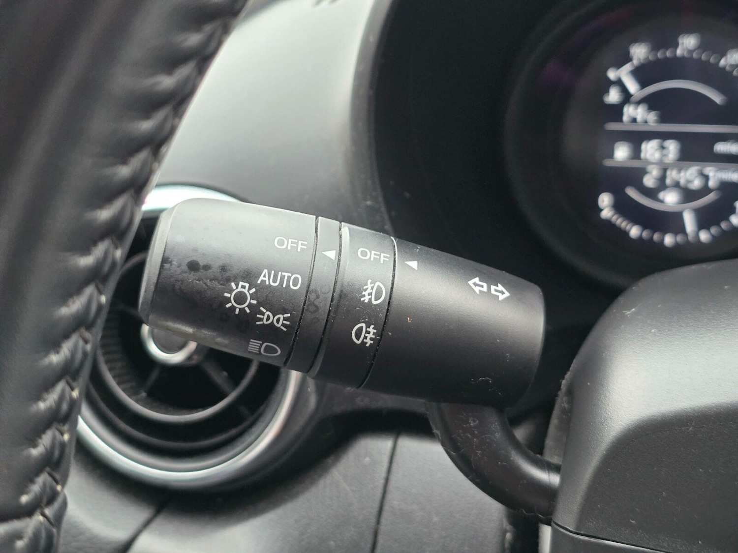 Used Fiat 124 Spider 2016 for sale - 77988387: Photo 27