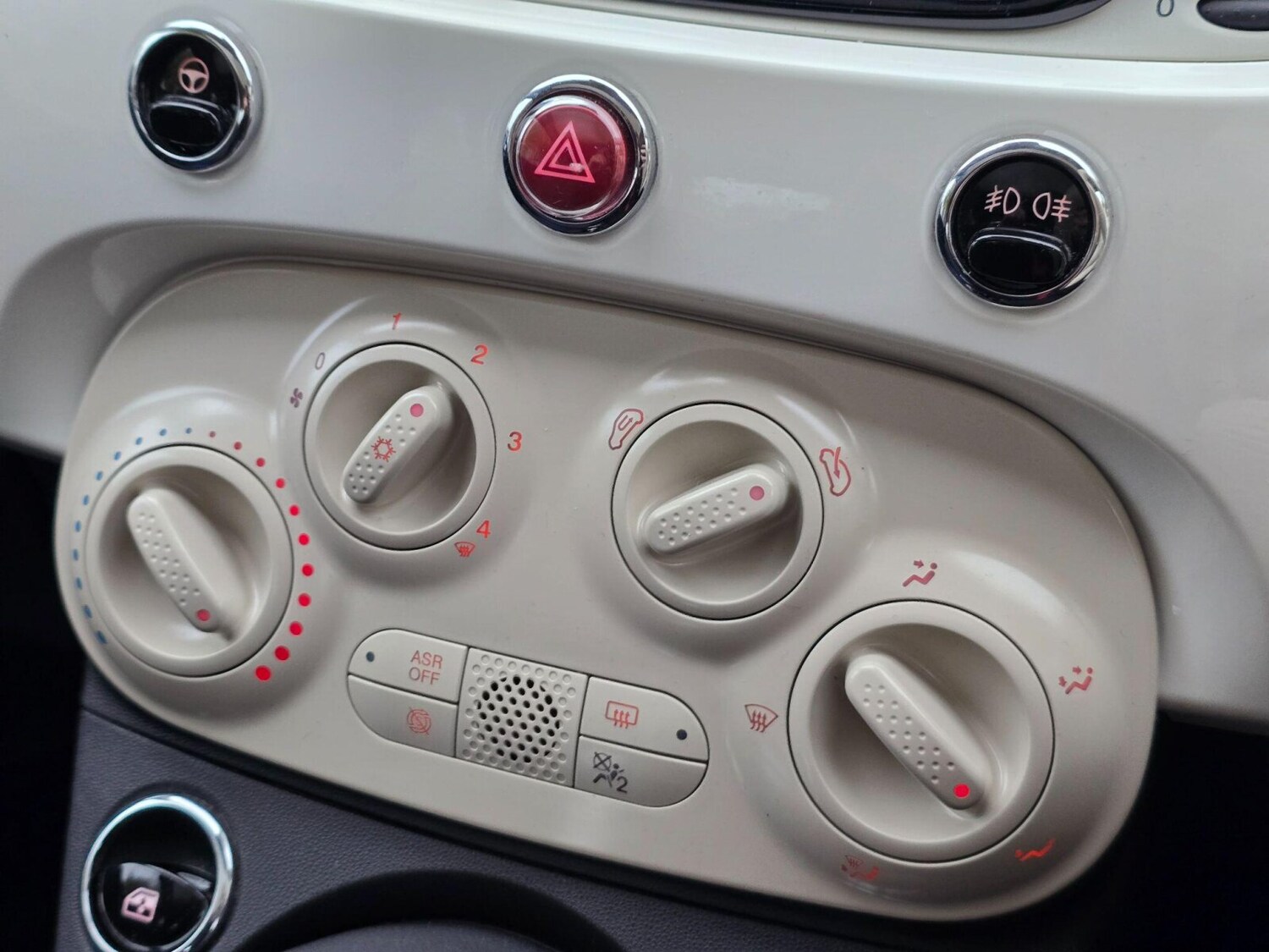 Used Fiat 500 2023 for sale - 76415168: Photo 44