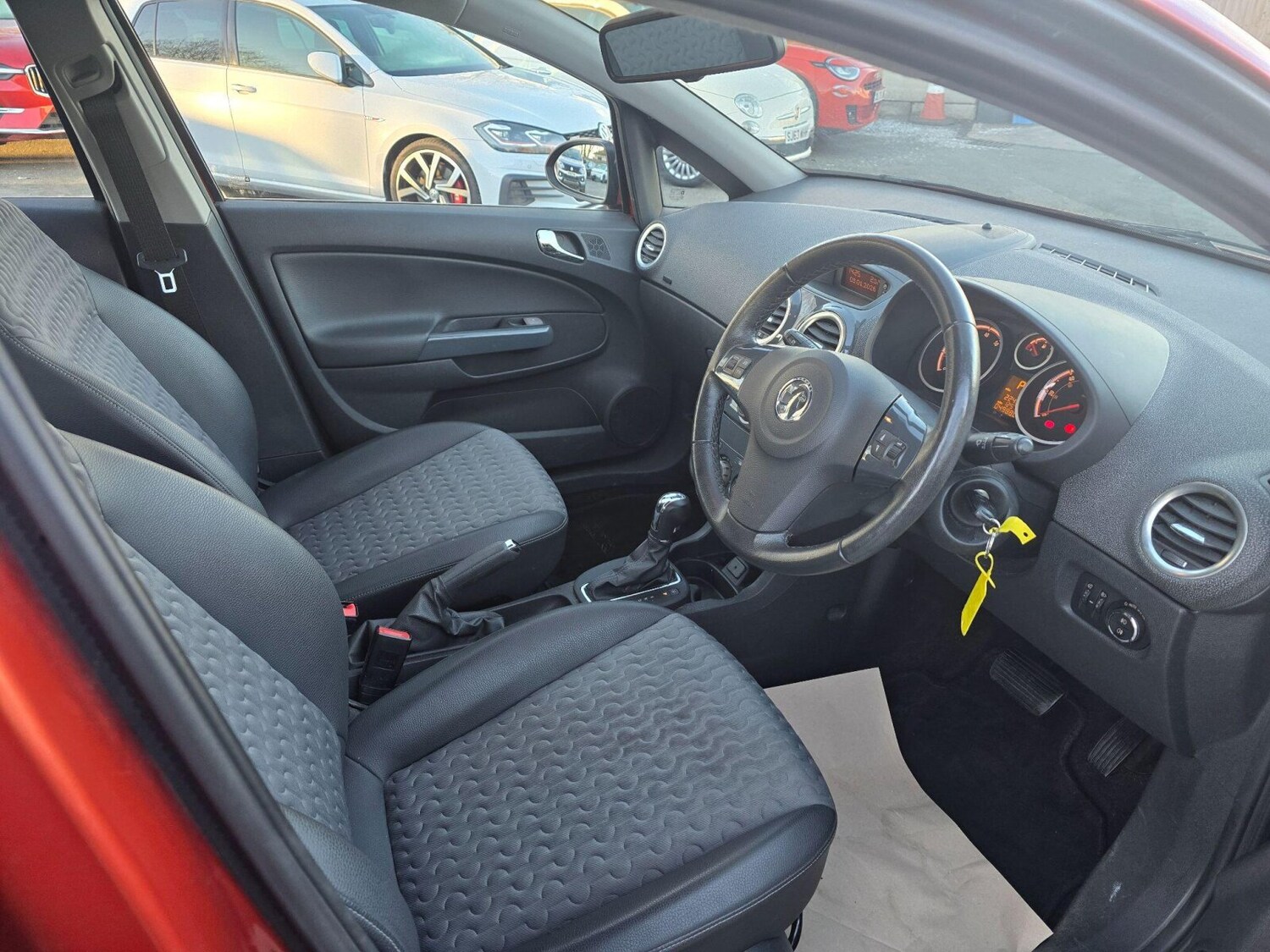 Used Vauxhall Corsa 2012 for sale - 77105849: Photo 13