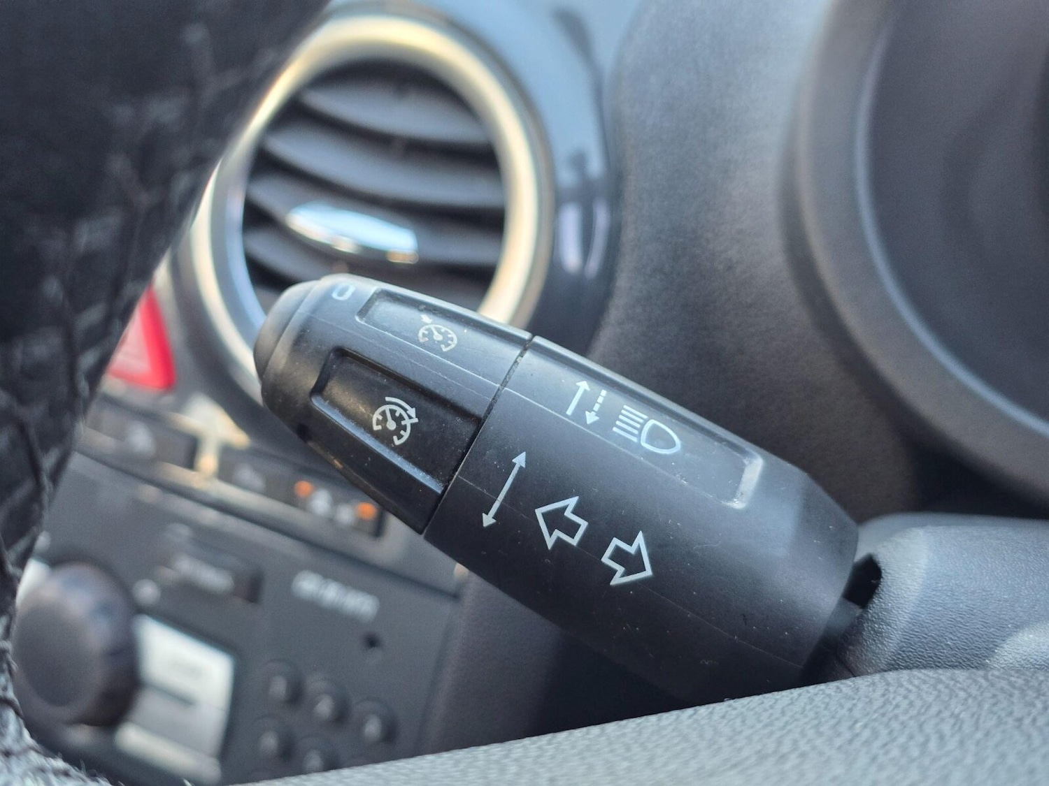 Used Vauxhall Corsa 2012 for sale - 77105849: Photo 24