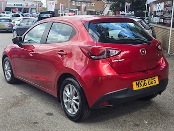 Used Mazda Mazda2 2016 for sale - 79442065: Photo