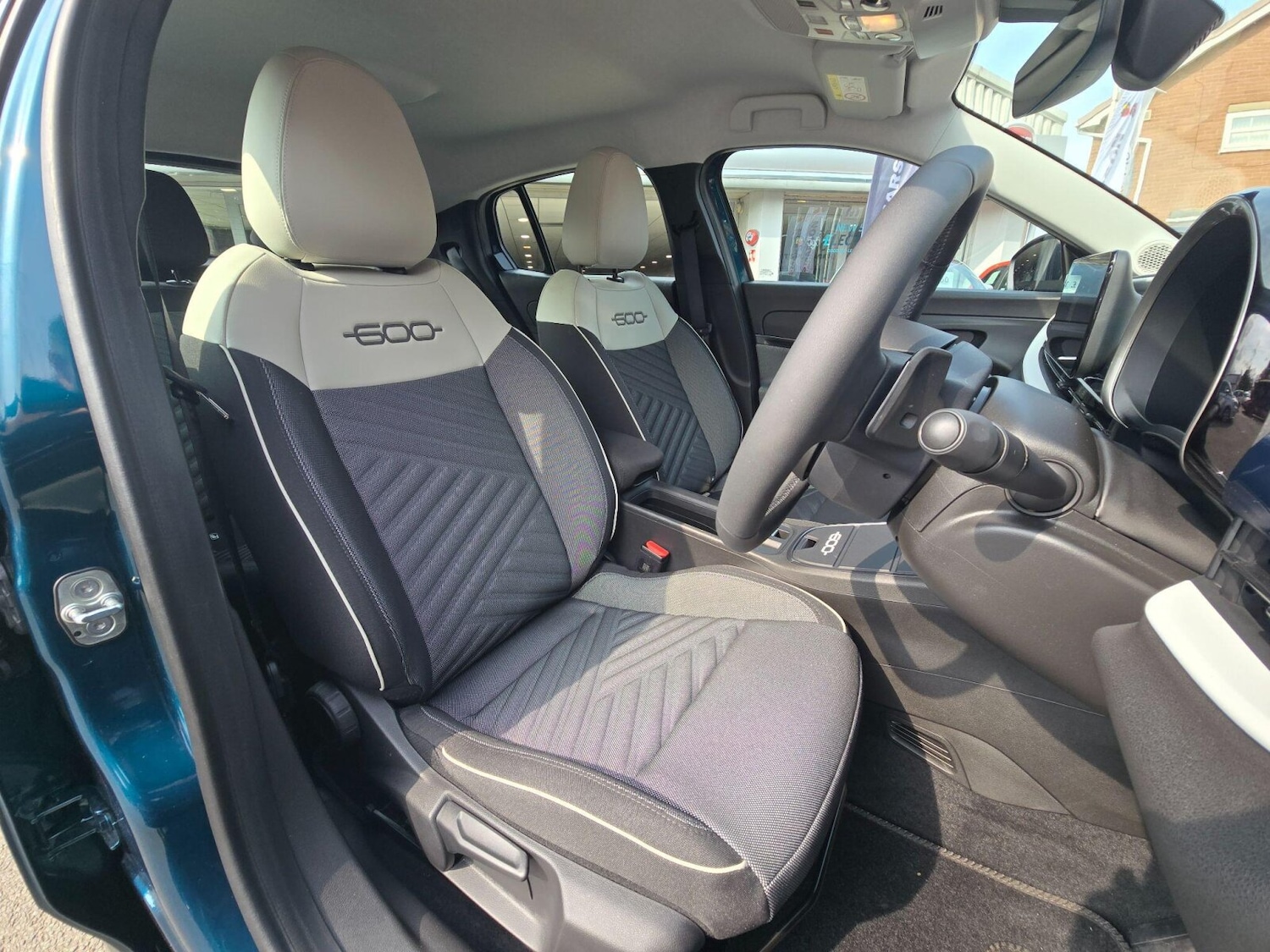 Used Fiat 600 2025 for sale - 76966537: Photo 12