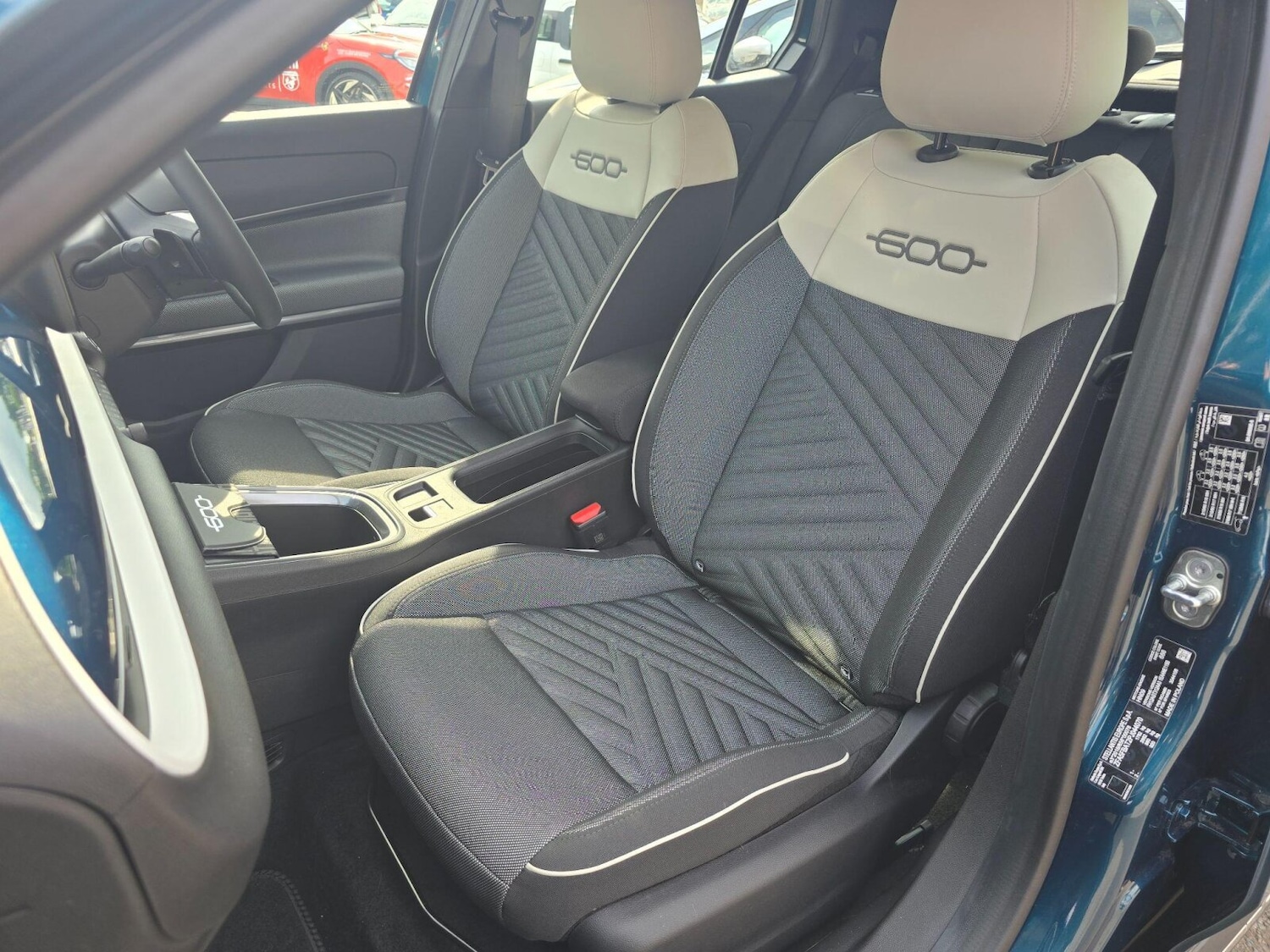 Used Fiat 600 2025 for sale - 76966537: Photo 42