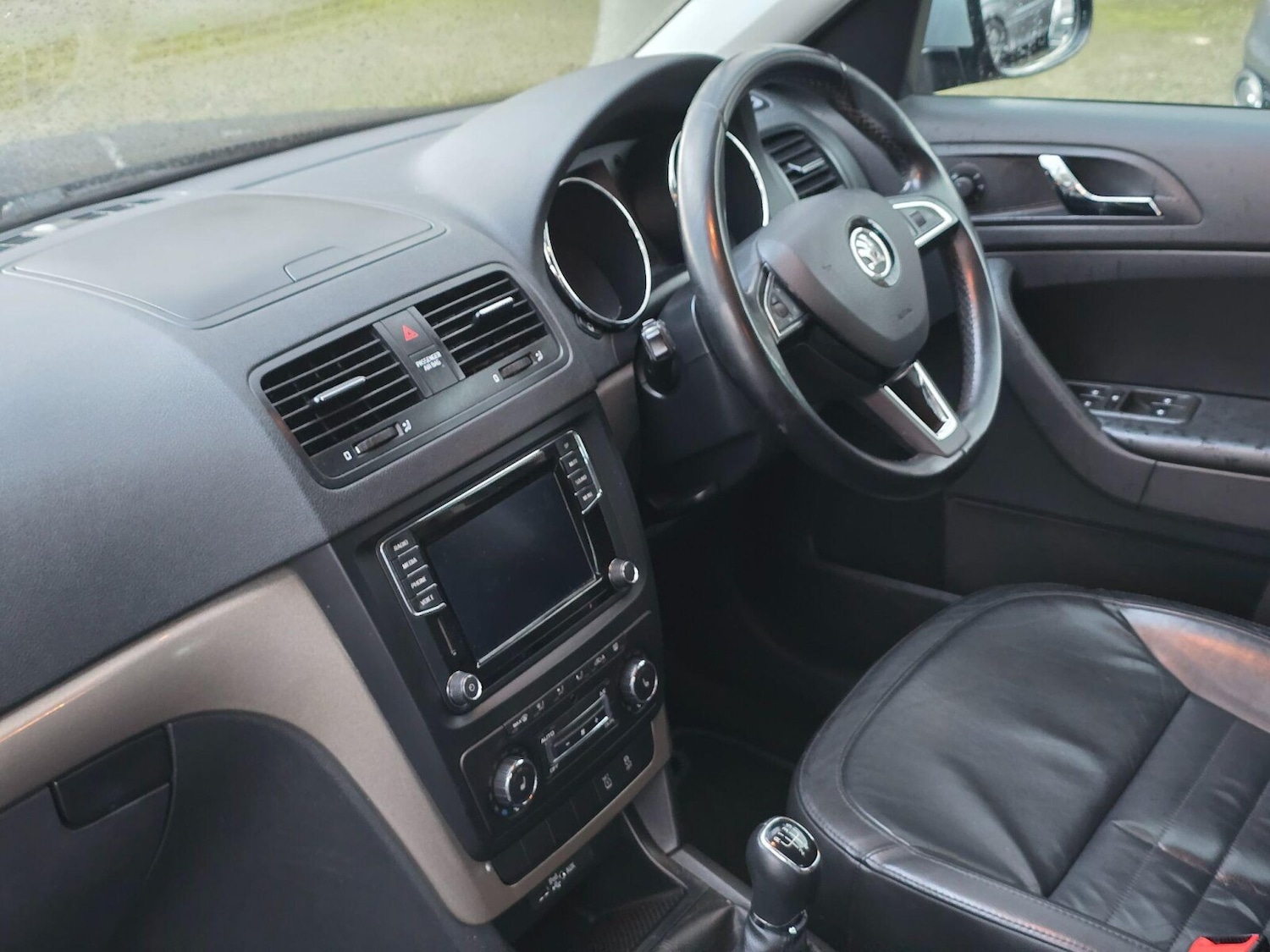 Used Skoda Yeti 2015 for sale - 77897154: Photo 12