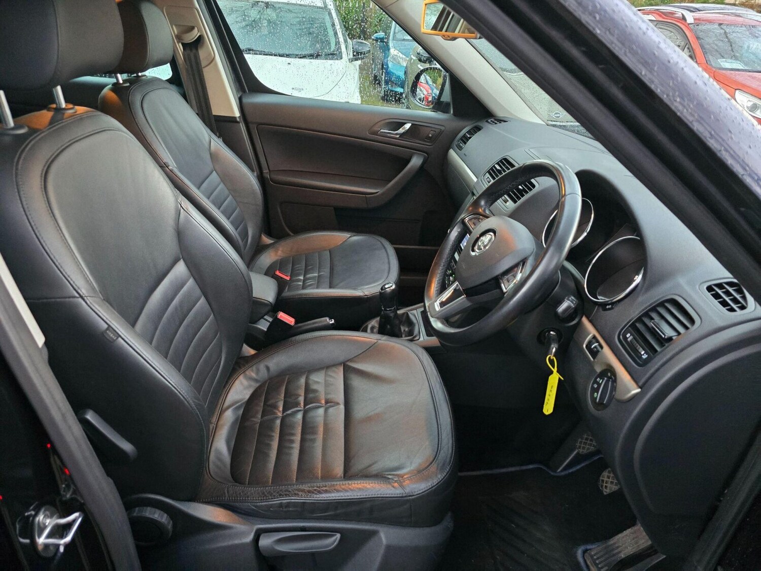 Used Skoda Yeti 2015 for sale - 77897154: Photo 14