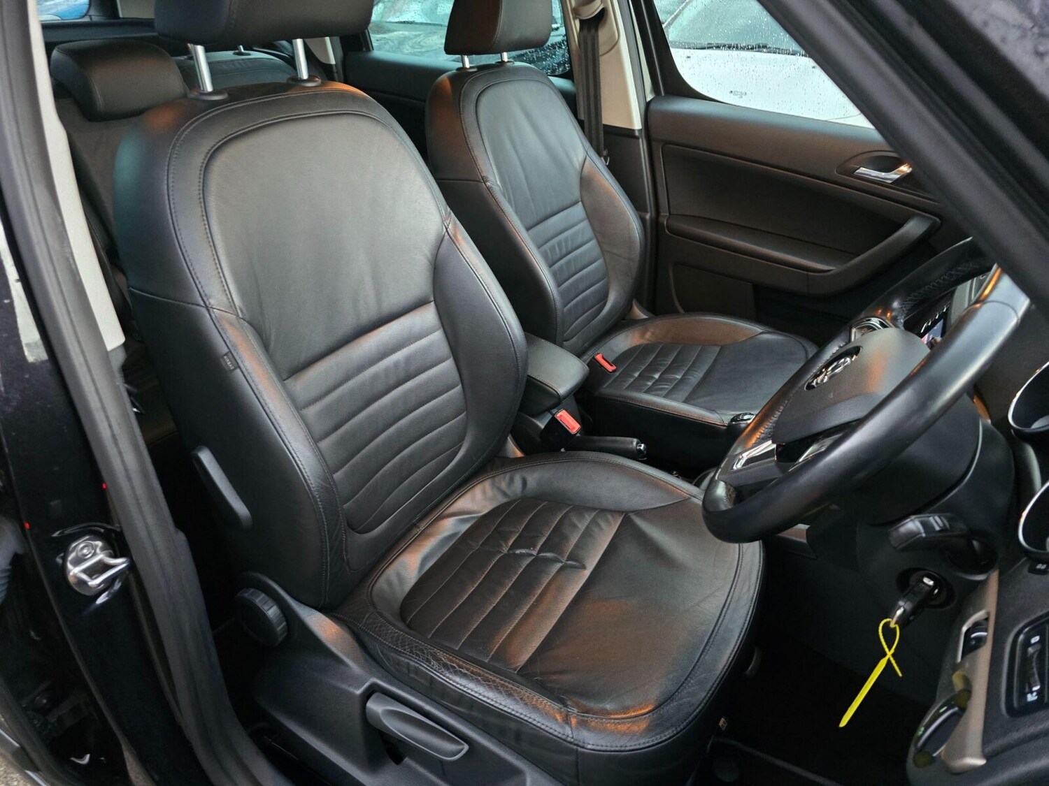 Used Skoda Yeti 2015 for sale - 77897154: Photo 16