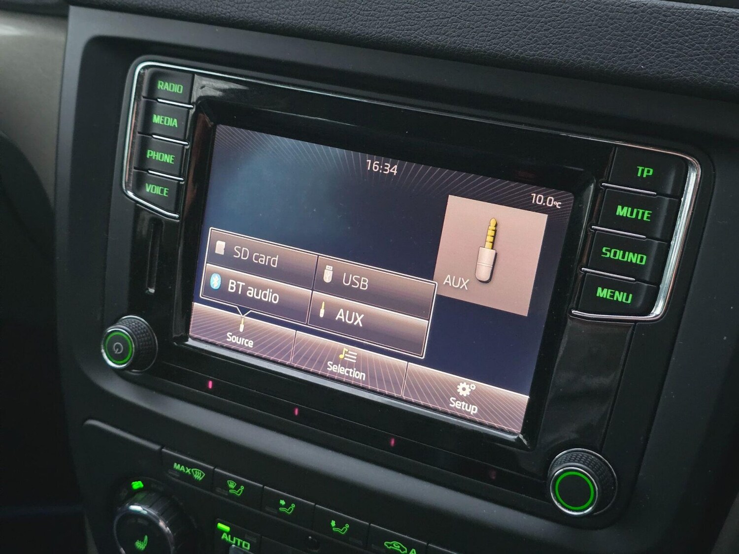 Used Skoda Yeti 2015 for sale - 77897154: Photo 36