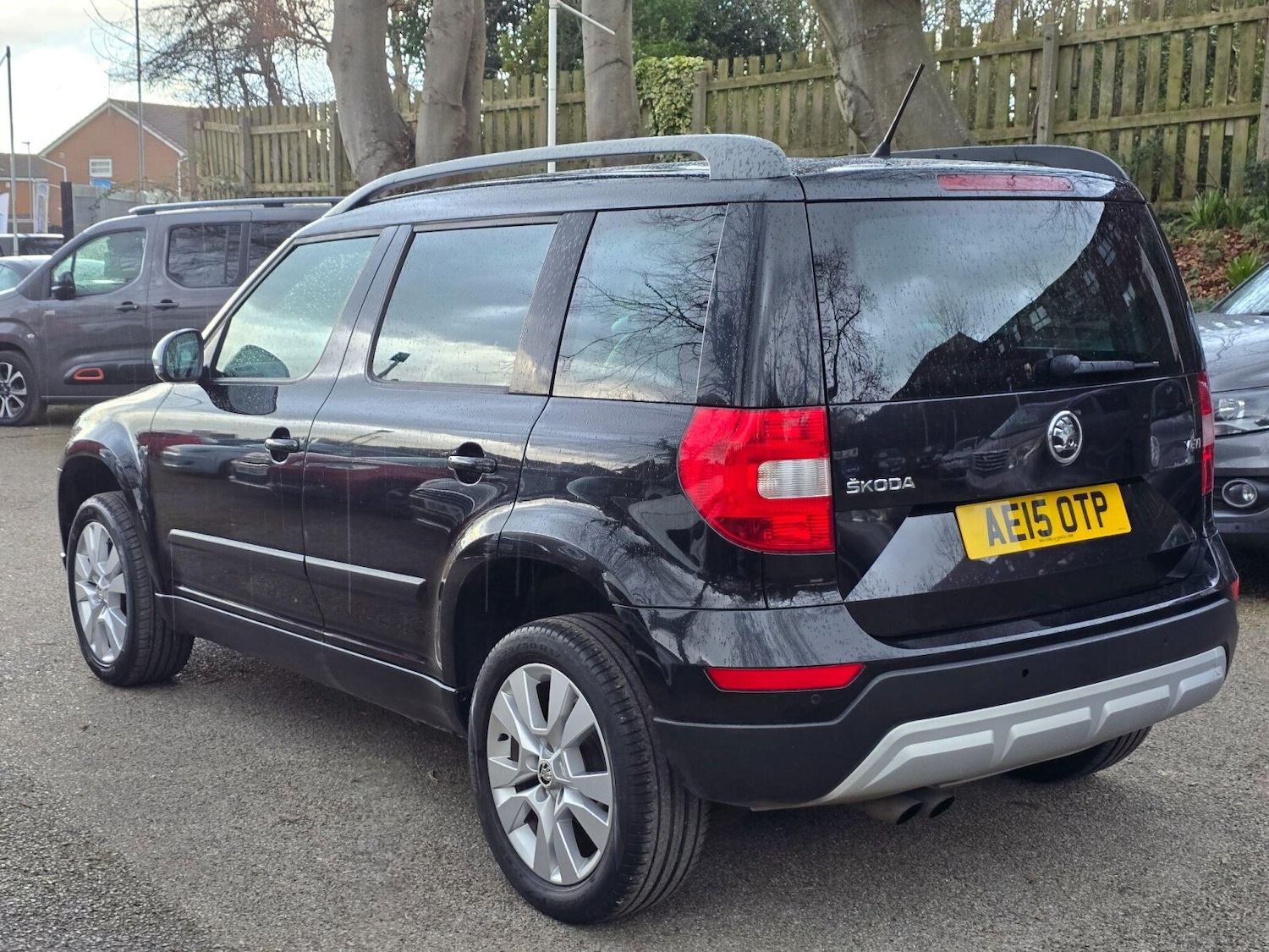 Used Skoda Yeti 2015 for sale - 77897154: Photo 4
