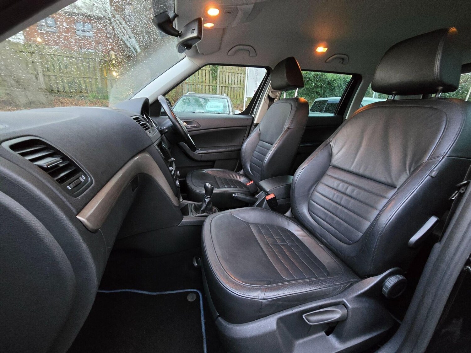 Used Skoda Yeti 2015 for sale - 77897154: Photo 45