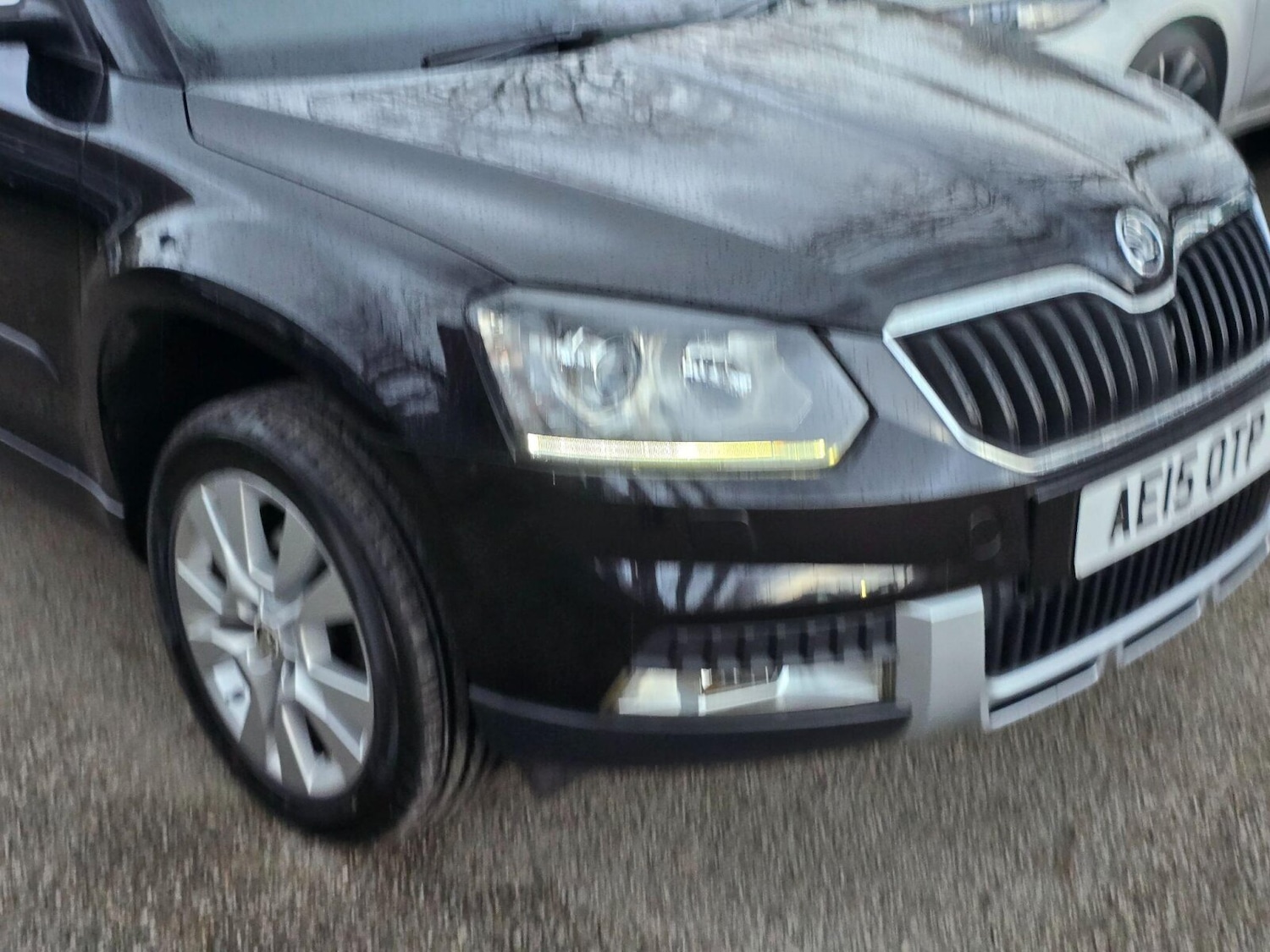 Used Skoda Yeti 2015 for sale - 77897154: Photo 46