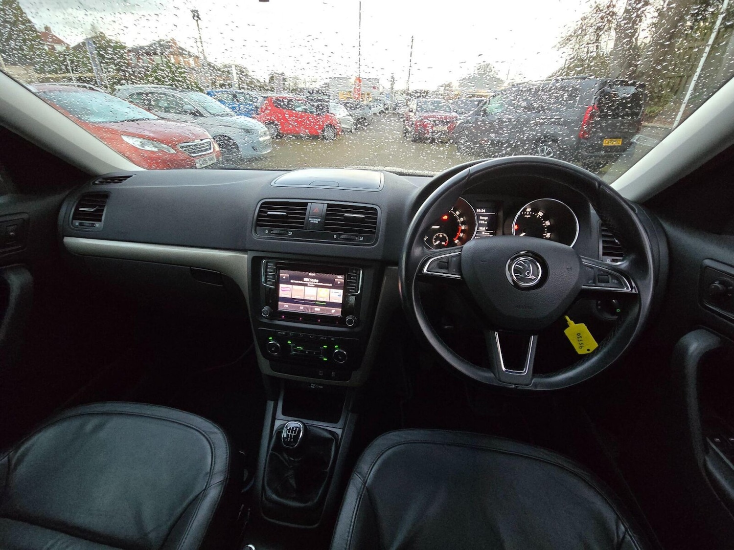 Used Skoda Yeti 2015 for sale - 77897154: Photo 9