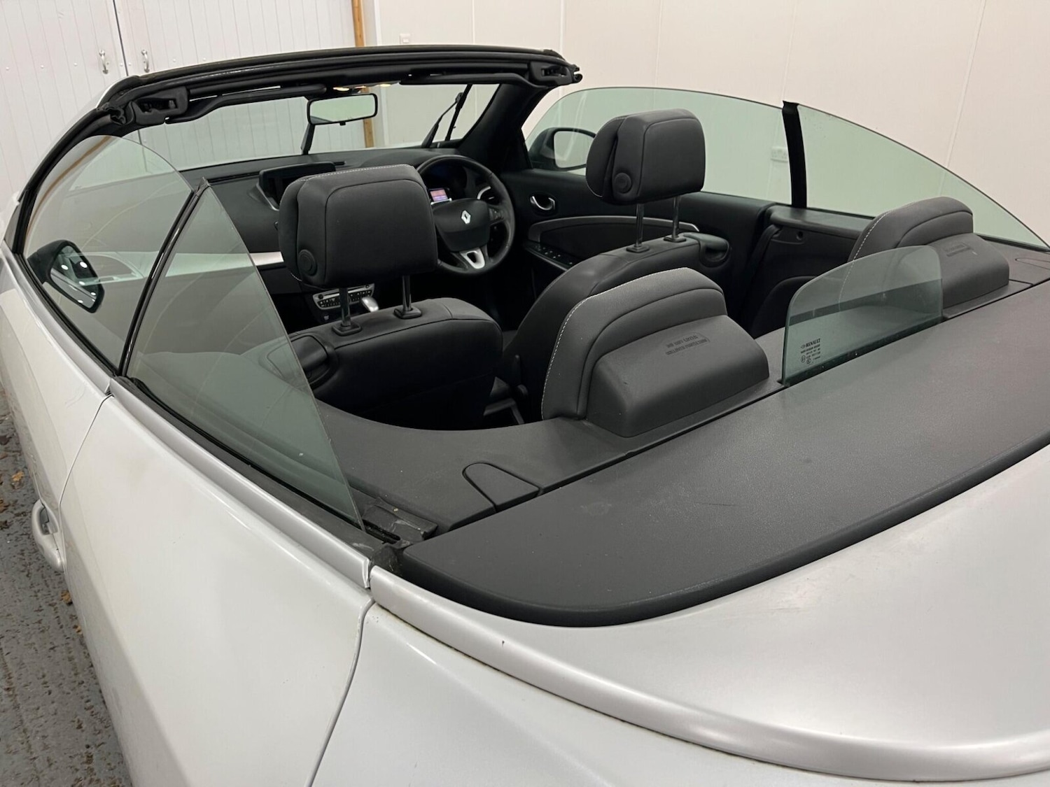 Used Renault Megane 2011 for sale - 77778402: Photo 29