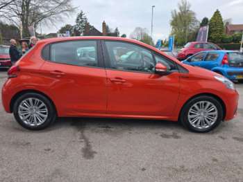Used Peugeot 208 2018 for sale - 74427918: Photo