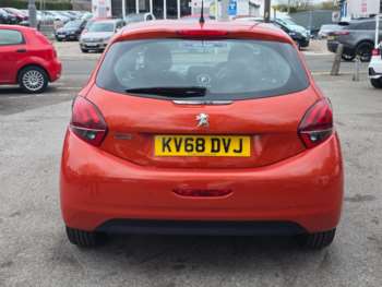 Used Peugeot 208 2018 for sale - 74427918: Photo
