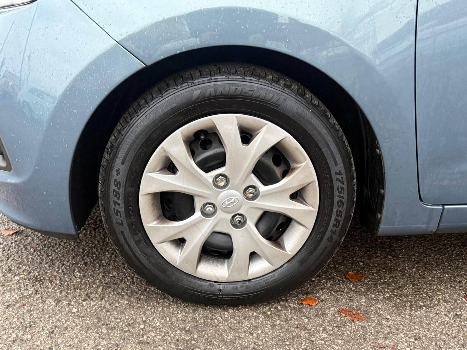 Used Hyundai i10 2015 for sale - 76847085: Photo 19