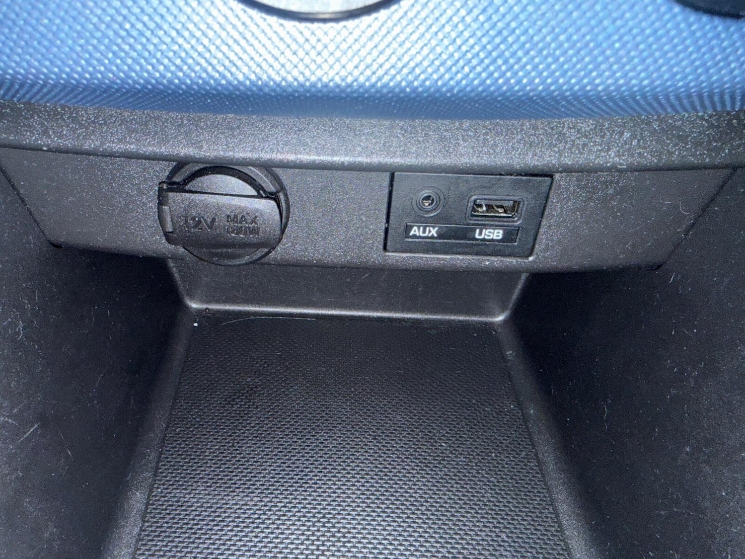 Used Hyundai i10 2015 for sale - 76847085: Photo 35