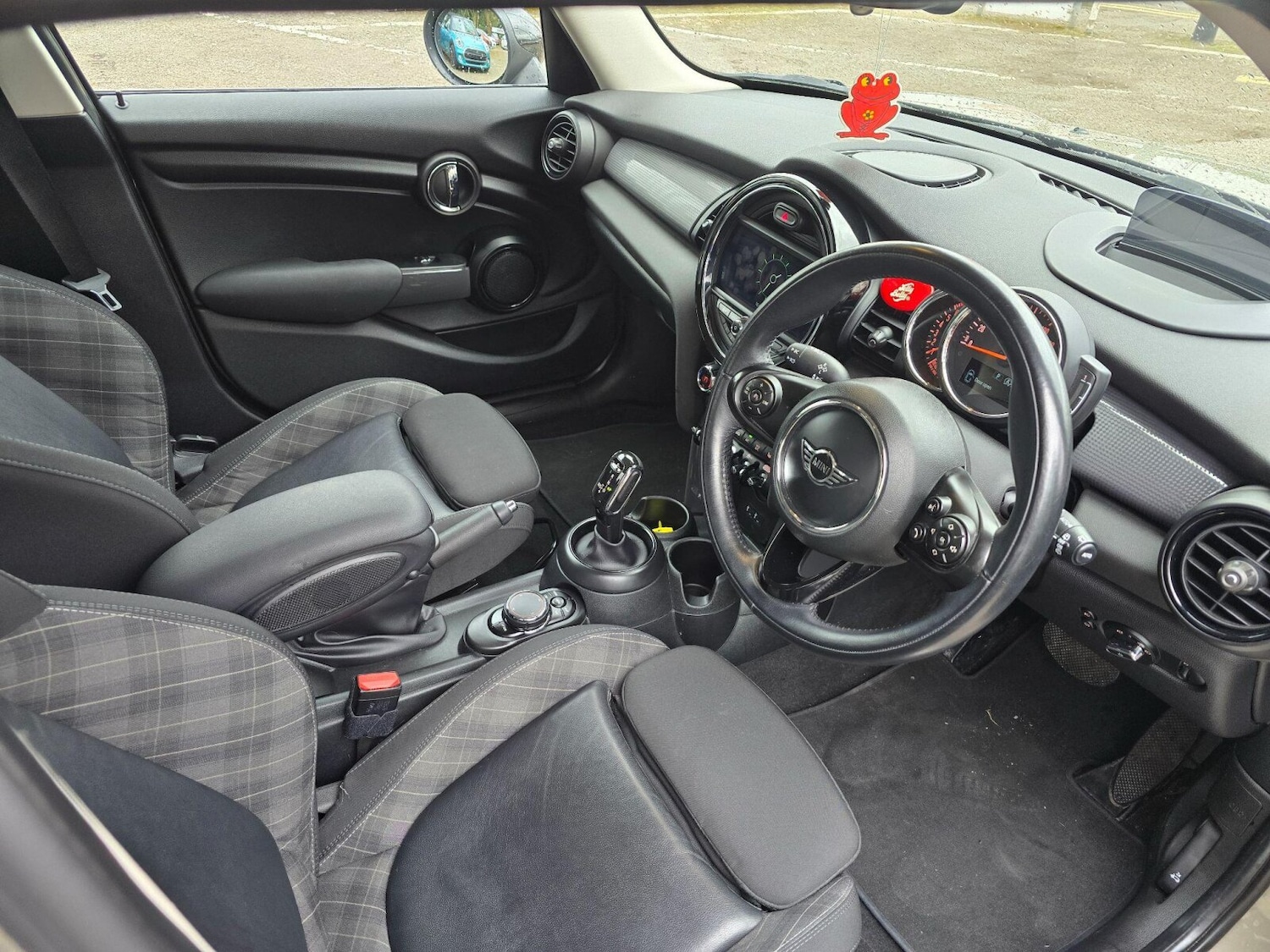 Used MINI Hatch 2018 for sale - 77911206: Photo 17