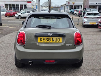 Used MINI Hatch 2018 for sale - 77911206: Photo